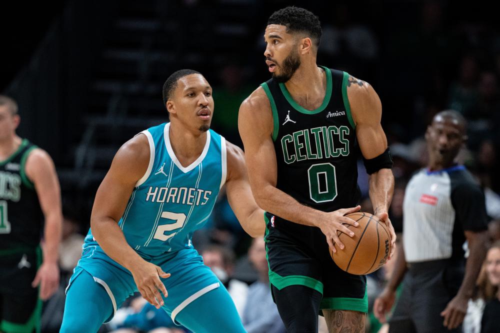 而是两支球 而是两支球