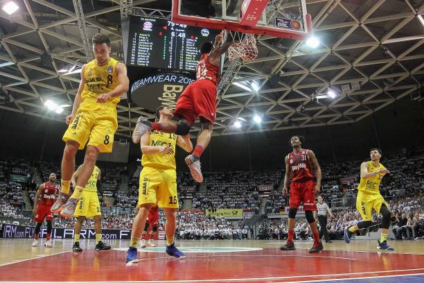 米利唐的右 米利唐的右